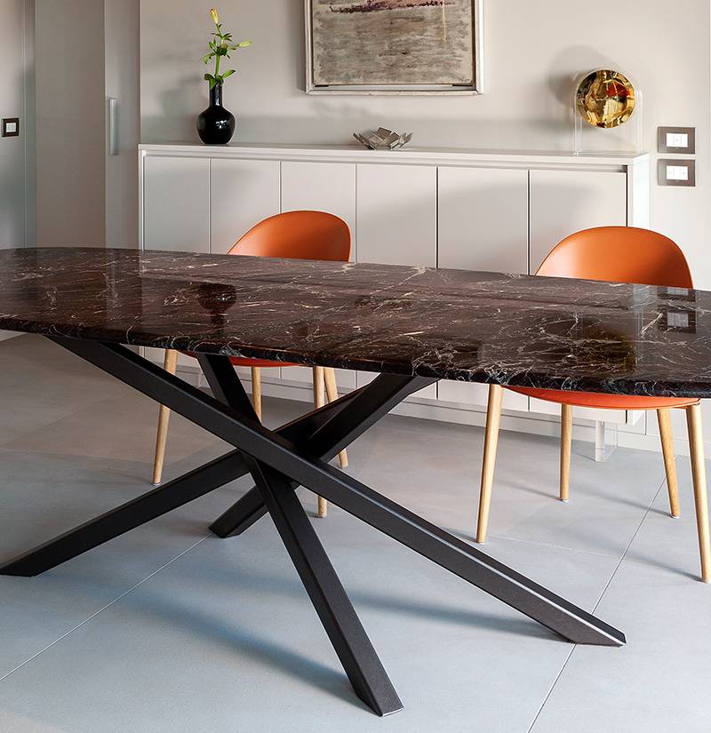 Complementi di arredo in marmo personalizzati Milano