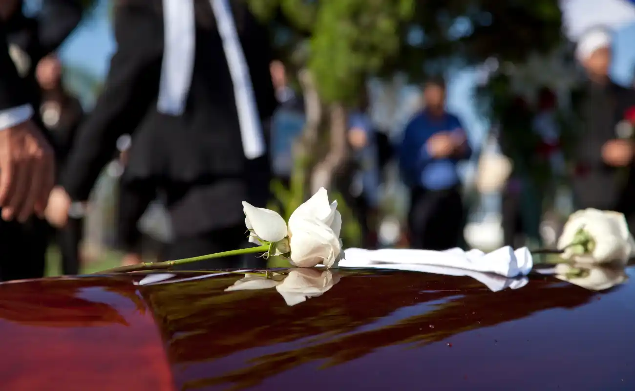 Guida essenziale alle onoranze funebri a San Giuliano Milanese: scelte, tempi e norme