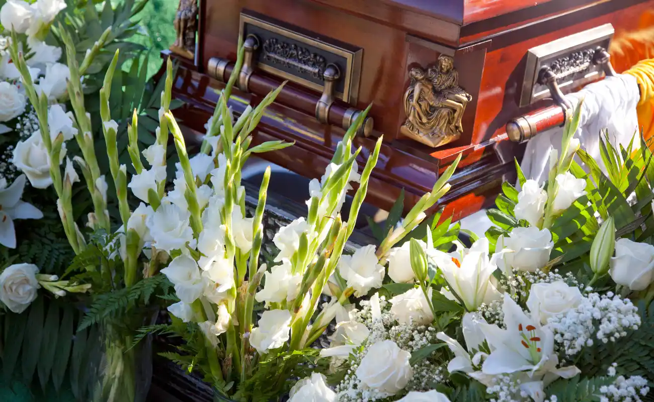 Tumulazione cimiteriale a Palermo: guida operativa a scelte, documenti e tempi