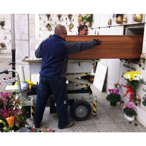 LAVORI CIMITERIALI A FARA IN SABINA