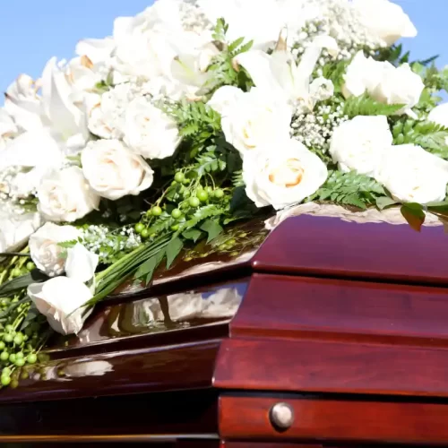 Creazioni cimiteriali a Prati: guida a materiali, norme e scelte consapevoli