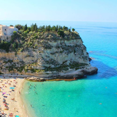 Marchese D’Altavilla – Un’Esperienza Unica di Ospitalità a Tropea