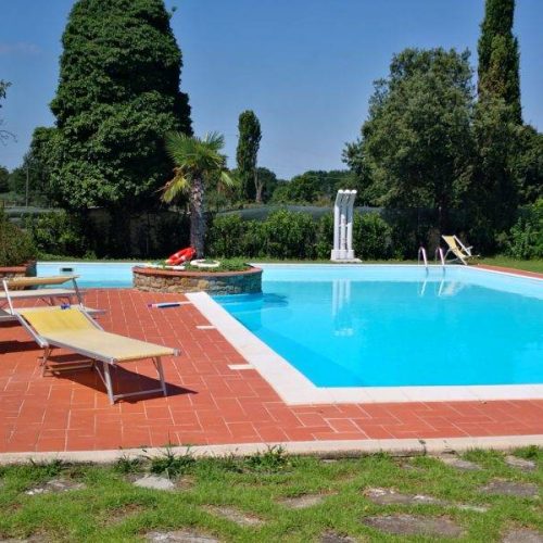 B&B IMMERSO NEL VERDE AD AREZZO