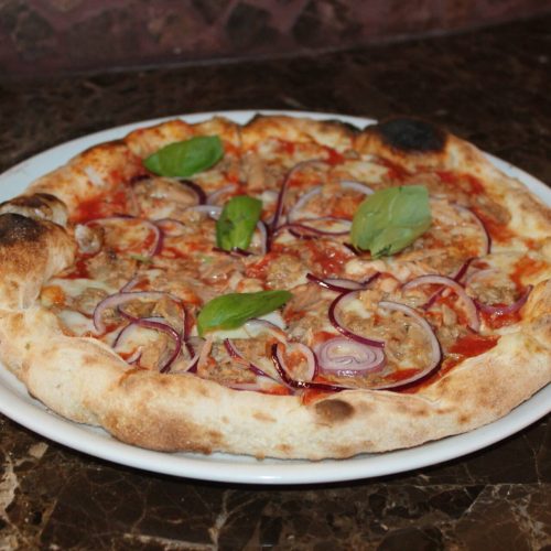 Pizza napoletana a Castiglione della Pescaia