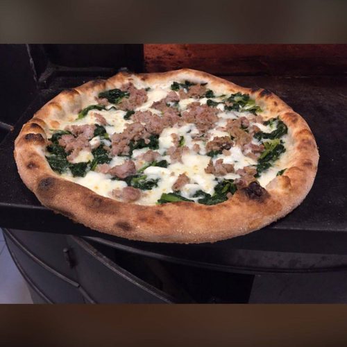 Pizzeria con consegna a domicilio a Salerno