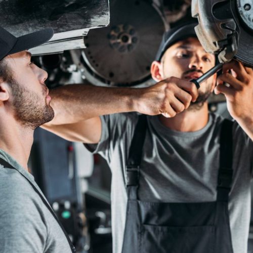 Sostituzione freni e pastiglie auto Selcetta