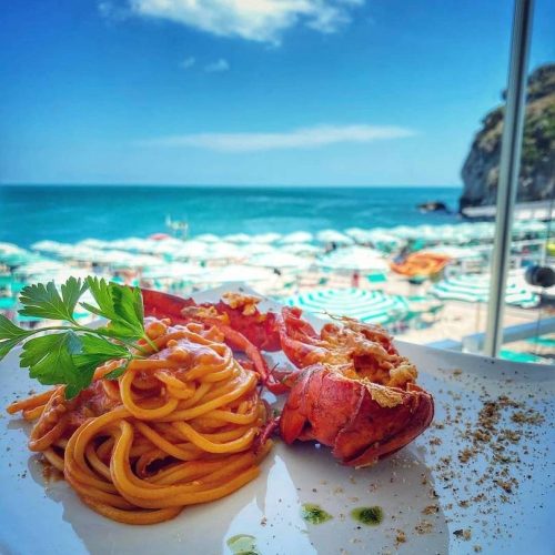 RISTORANTE E LIDO A MATTINATA
