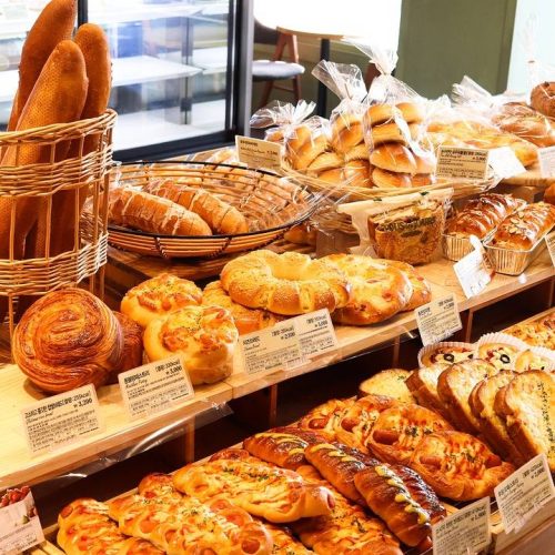 Panificio con Pizzetteria e Pasticceria a Corigliano Rossano: Tradizione e Qualità per Ogni Gusto