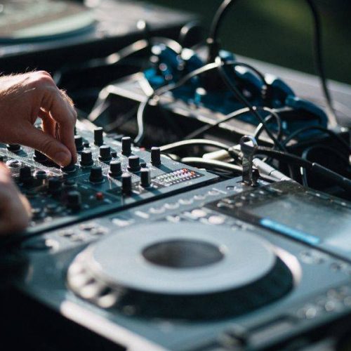Dj set per eventi e matrimoni potenza