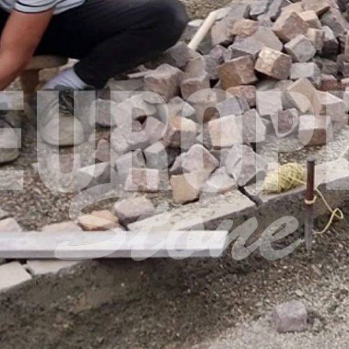 PAVIMENTAZIONE IN PORFIDO IN TRENTINO
