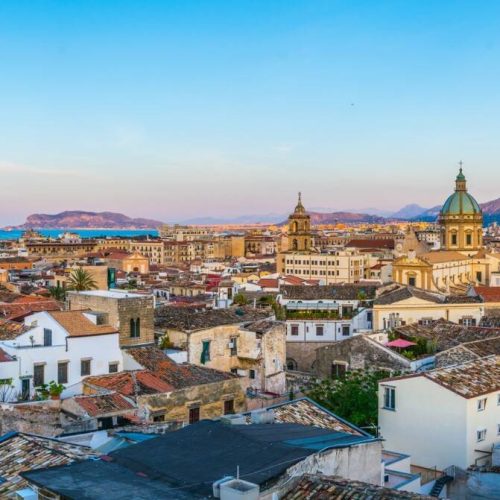 APPARTAMENTO TURISTICO AL CENTRO STORICO A PALERMO