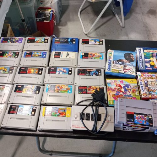 Vendita di accessori vintage per console a Vigevano